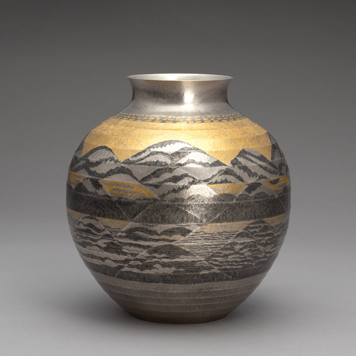 花瓶　兼春作 南鐐花瓶「春暁」 | ARTerrace