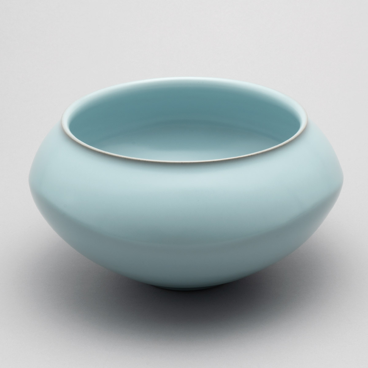 青瓷平壺「水天彷彿」 | ARTerrace