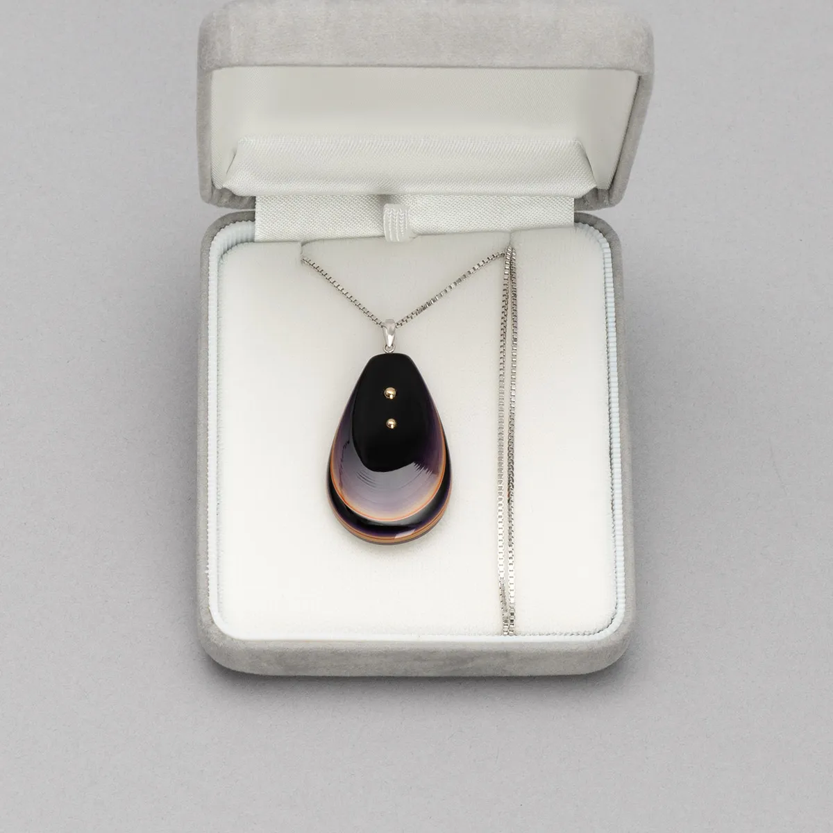 堆漆ペンダント