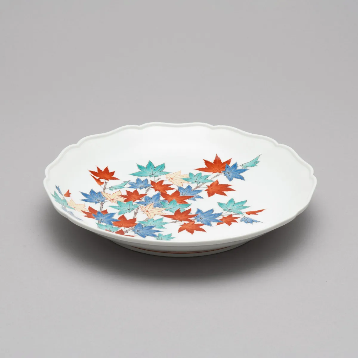 タクヤ　有田焼　色絵　柿の実柿の葉形　菓子器　小皿　在銘　愛弘作　R208 有田焼 松葉型銘々皿 13cm 幸楽窯の通販｜Studio1156 – 【公式