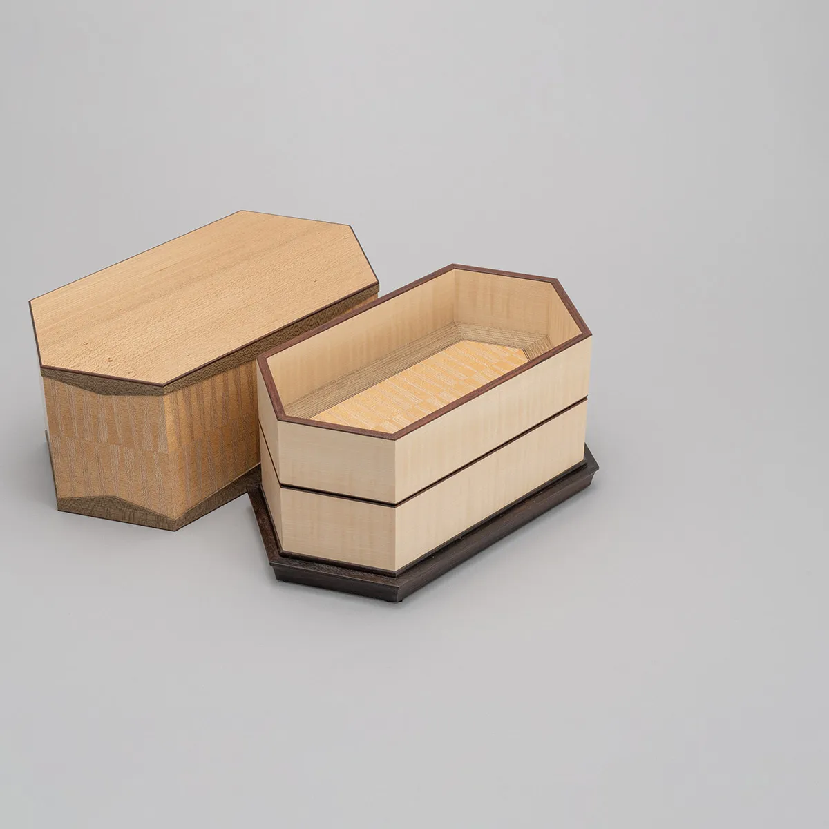 楡木画六角飾箱「漣」