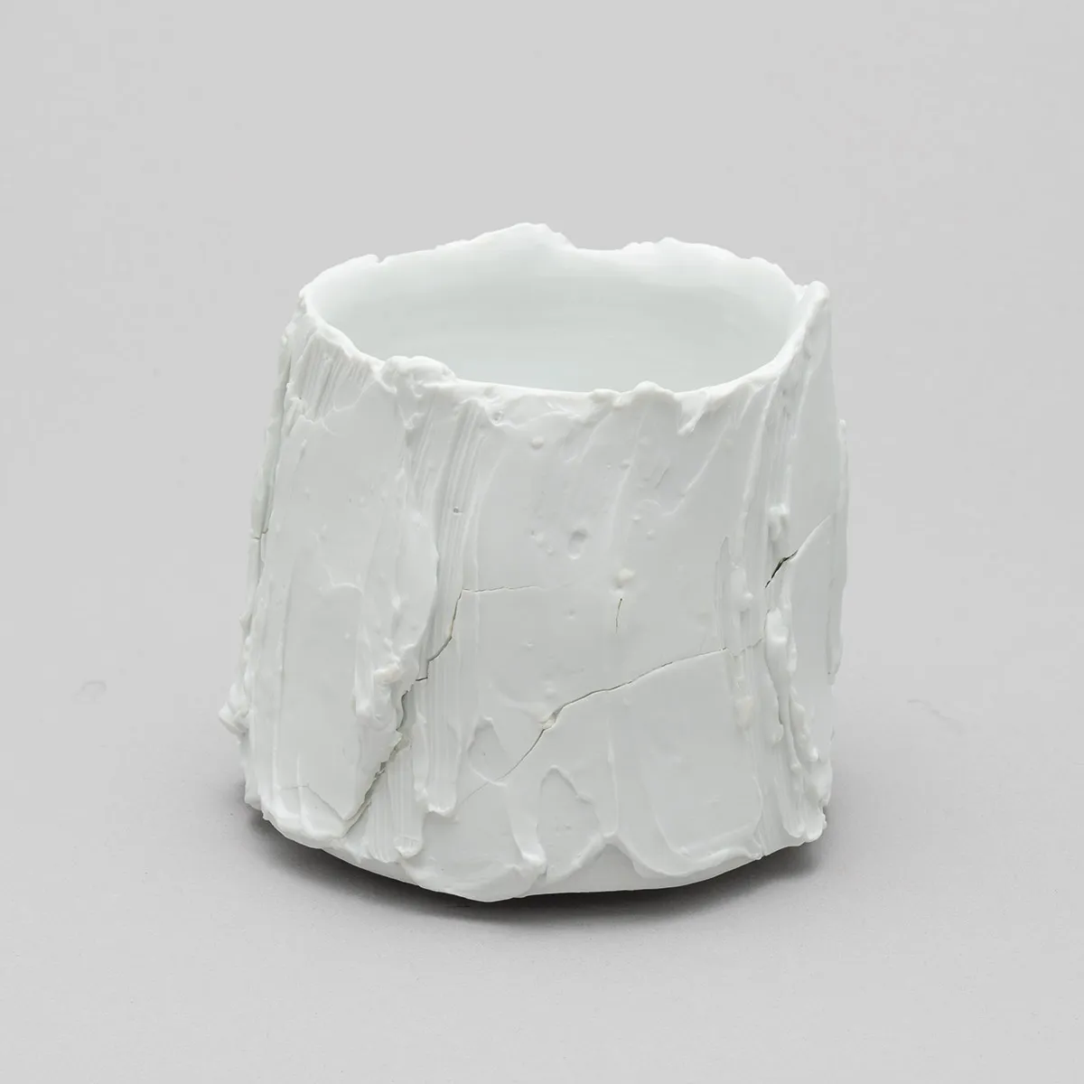 茶盌 －大地を纏う－