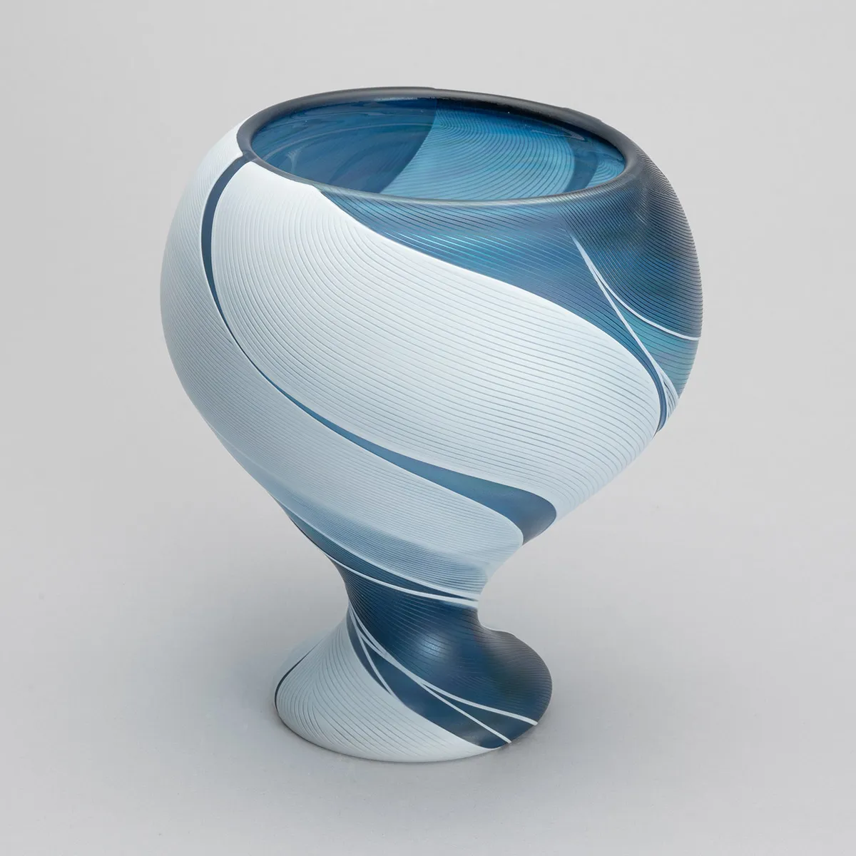 線刻硝子花器 「空」