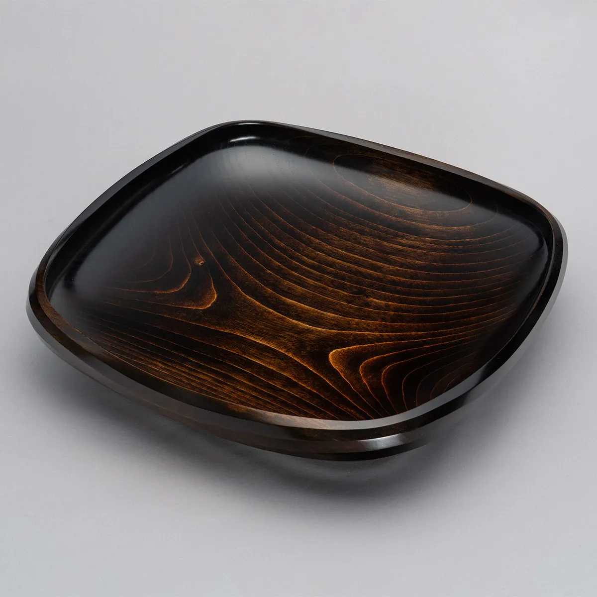 楠拭漆盛器「濤」