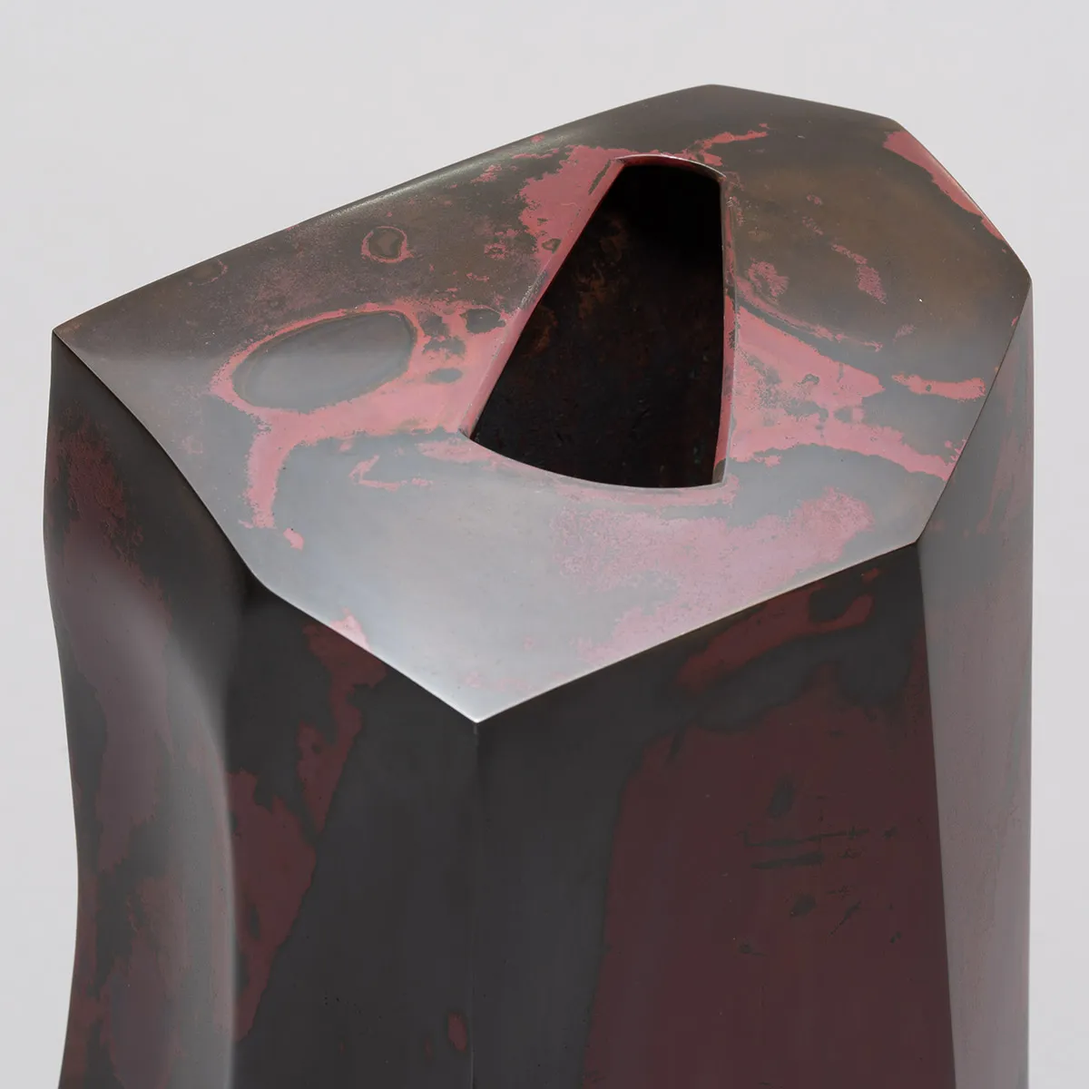 紫銅花器「洋陽」