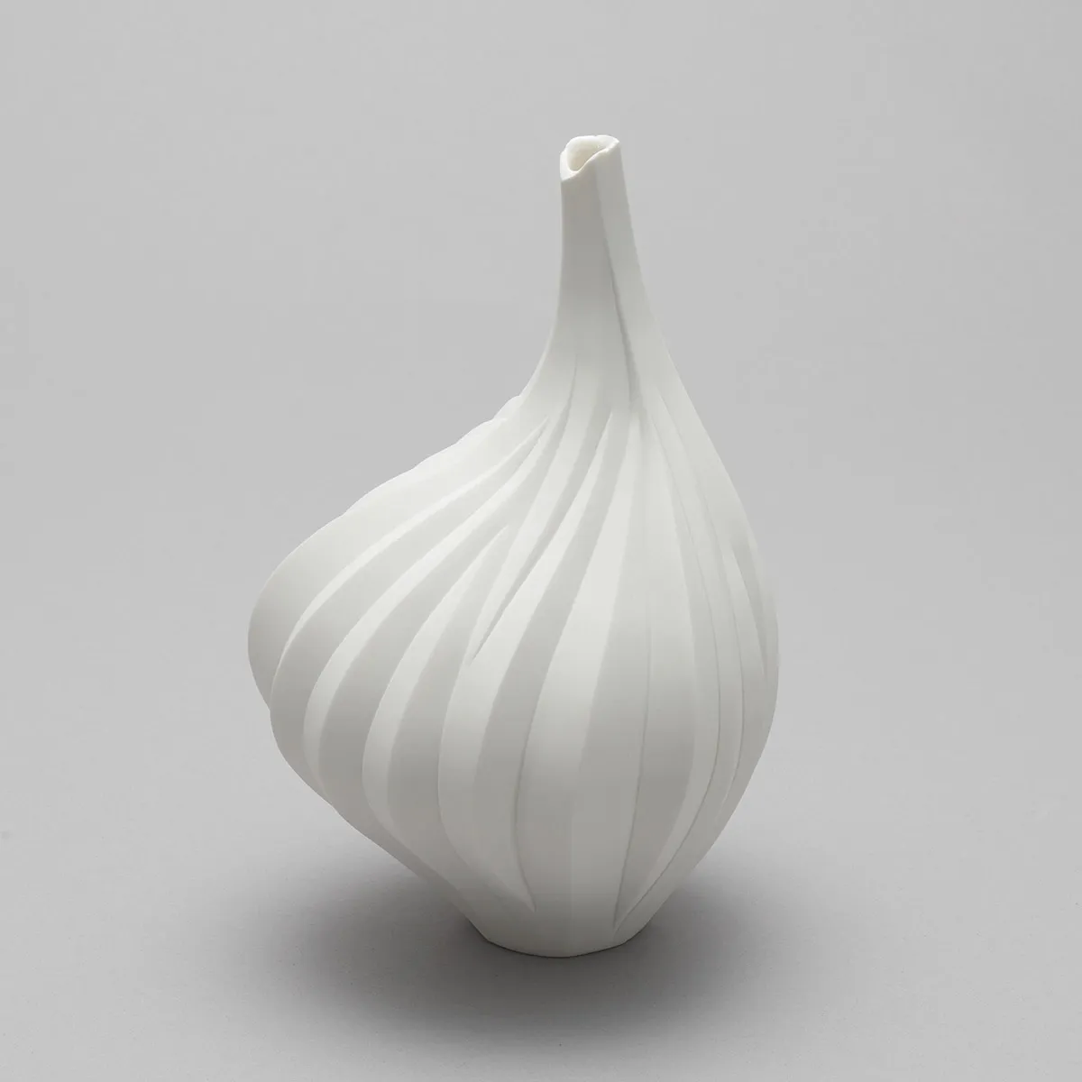 白磁の置物 白磁の実 | ARTerrace