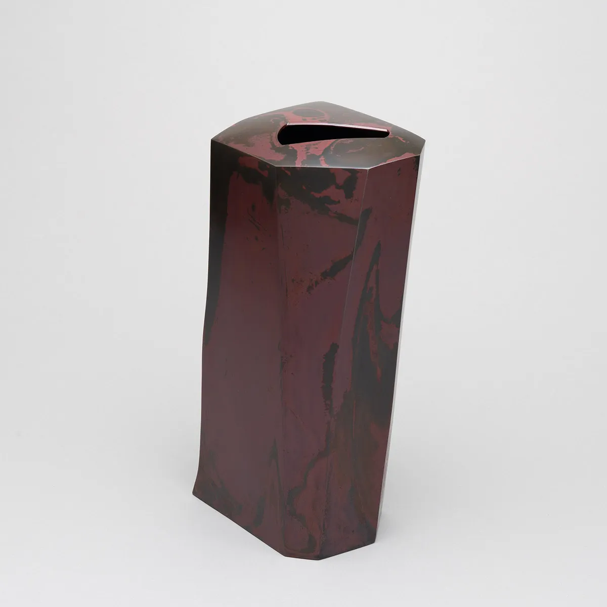 紫銅花器「洋陽」