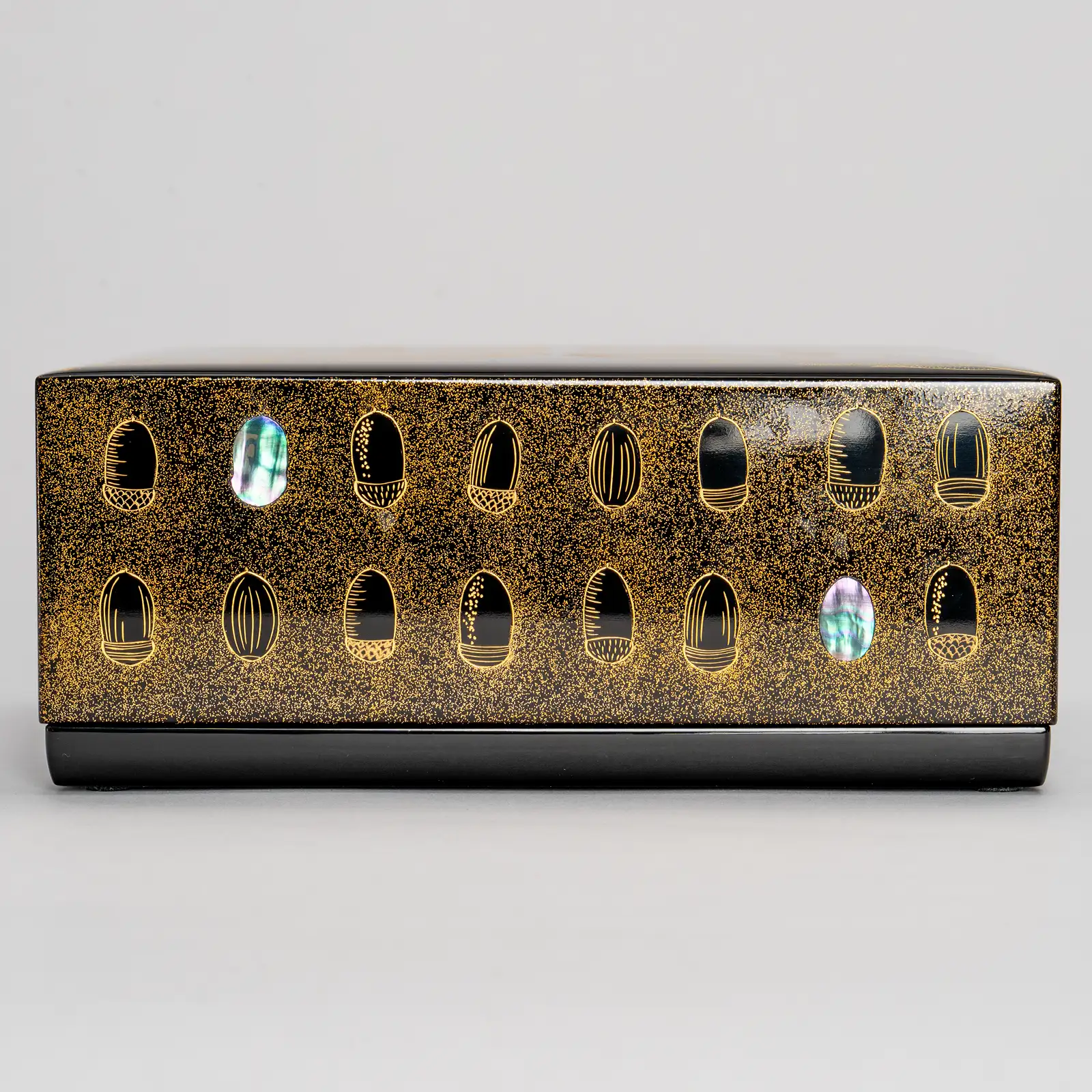 沈金小箱「実り」