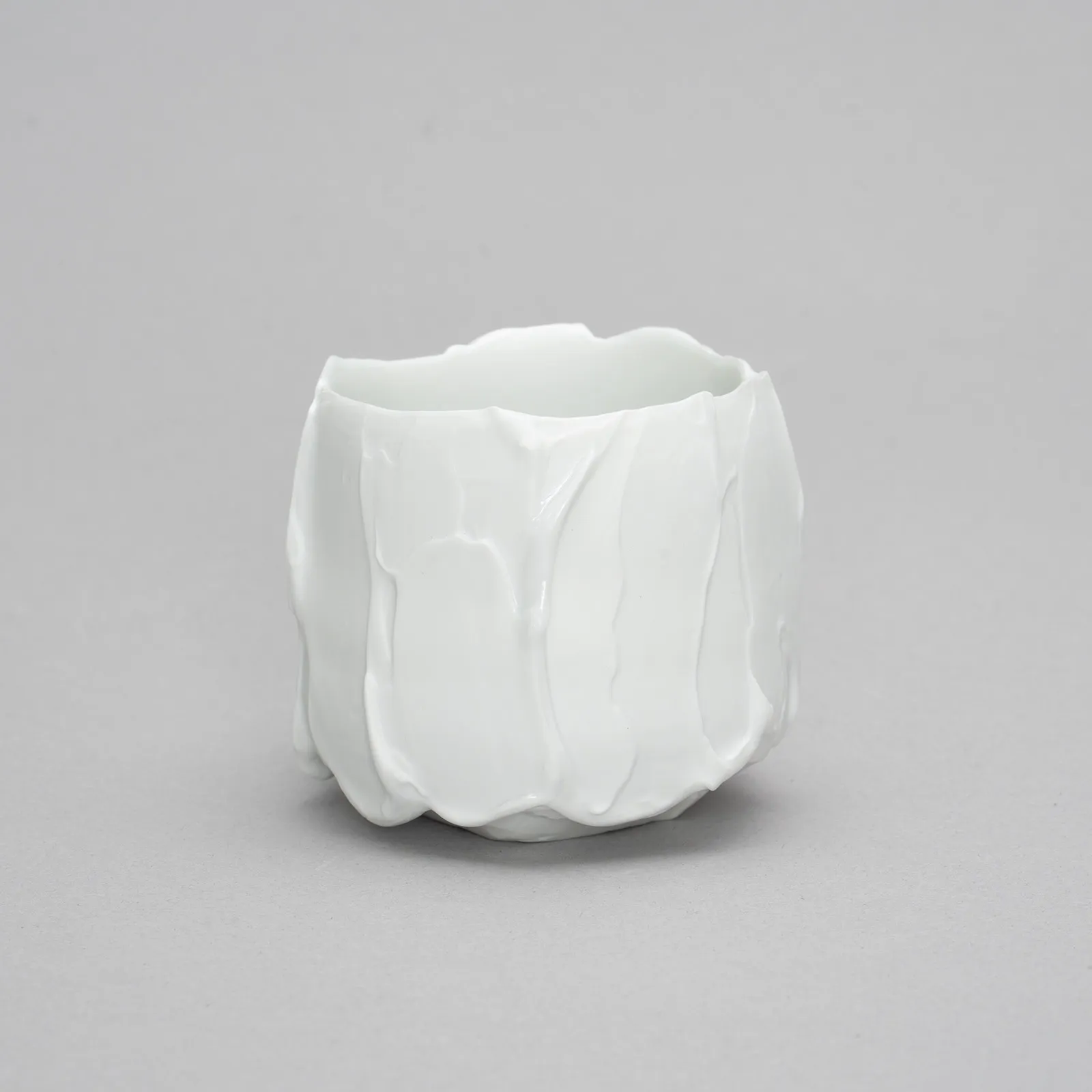 ぐい呑 -纏うカタチ-