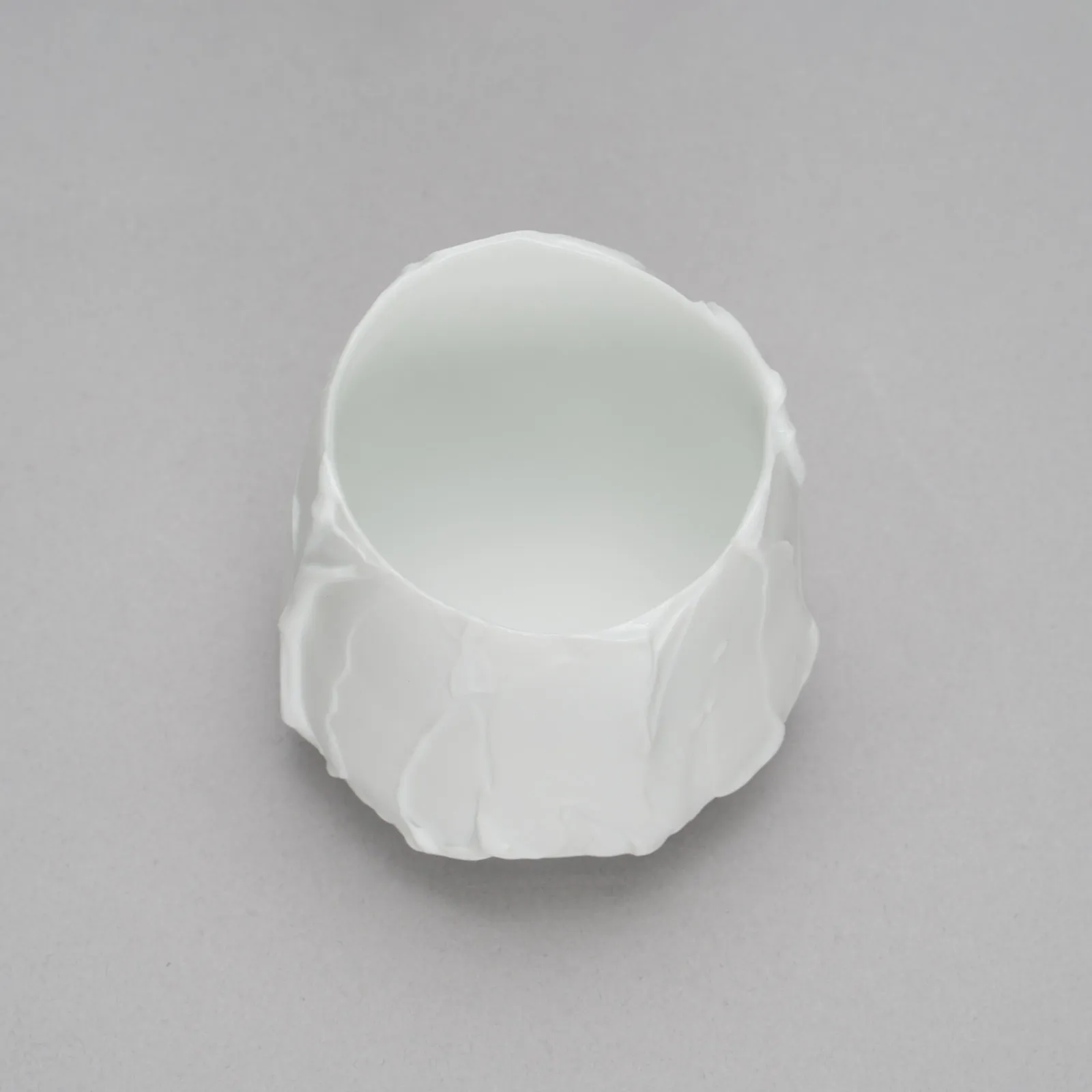 ぐい呑 -纏うカタチ-