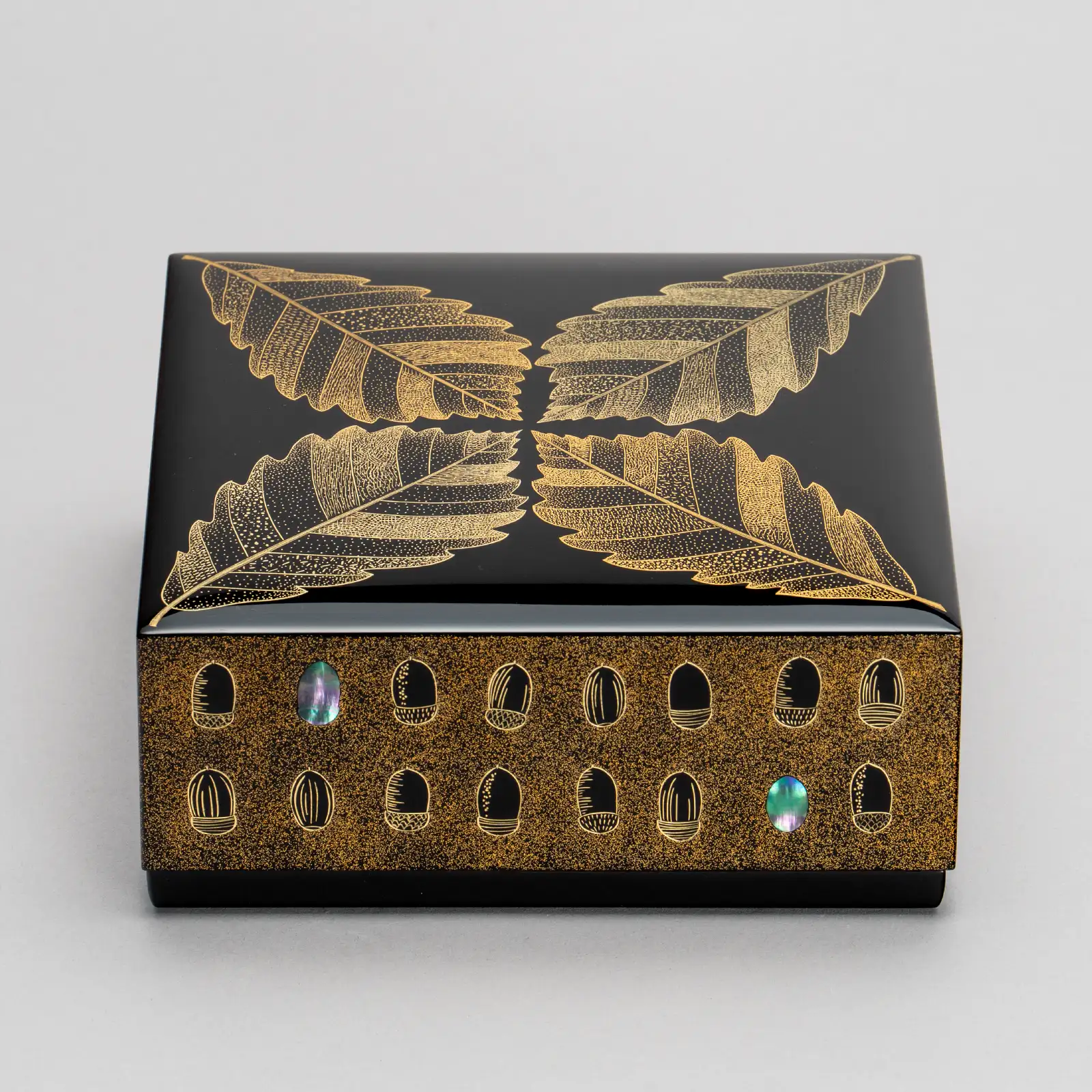 沈金小箱「実り」