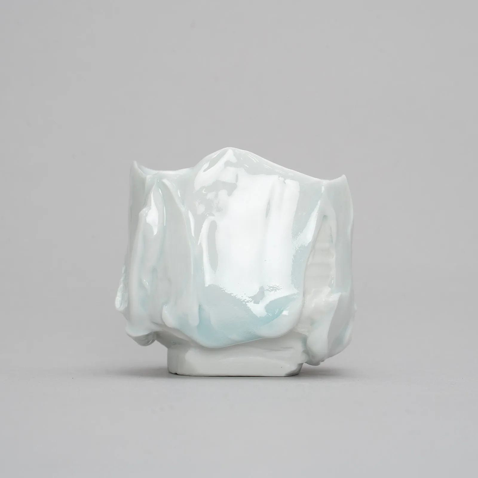 ぐい呑 -纏うカタチ-