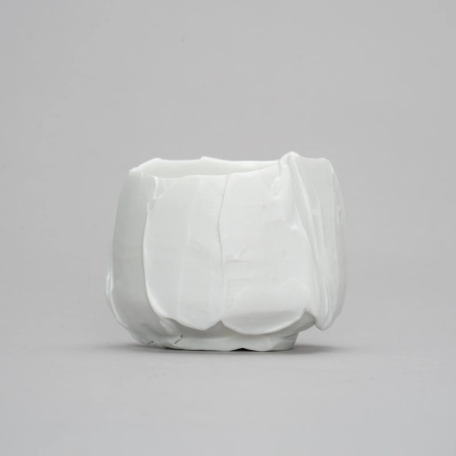 ぐい呑 -纏うカタチ-