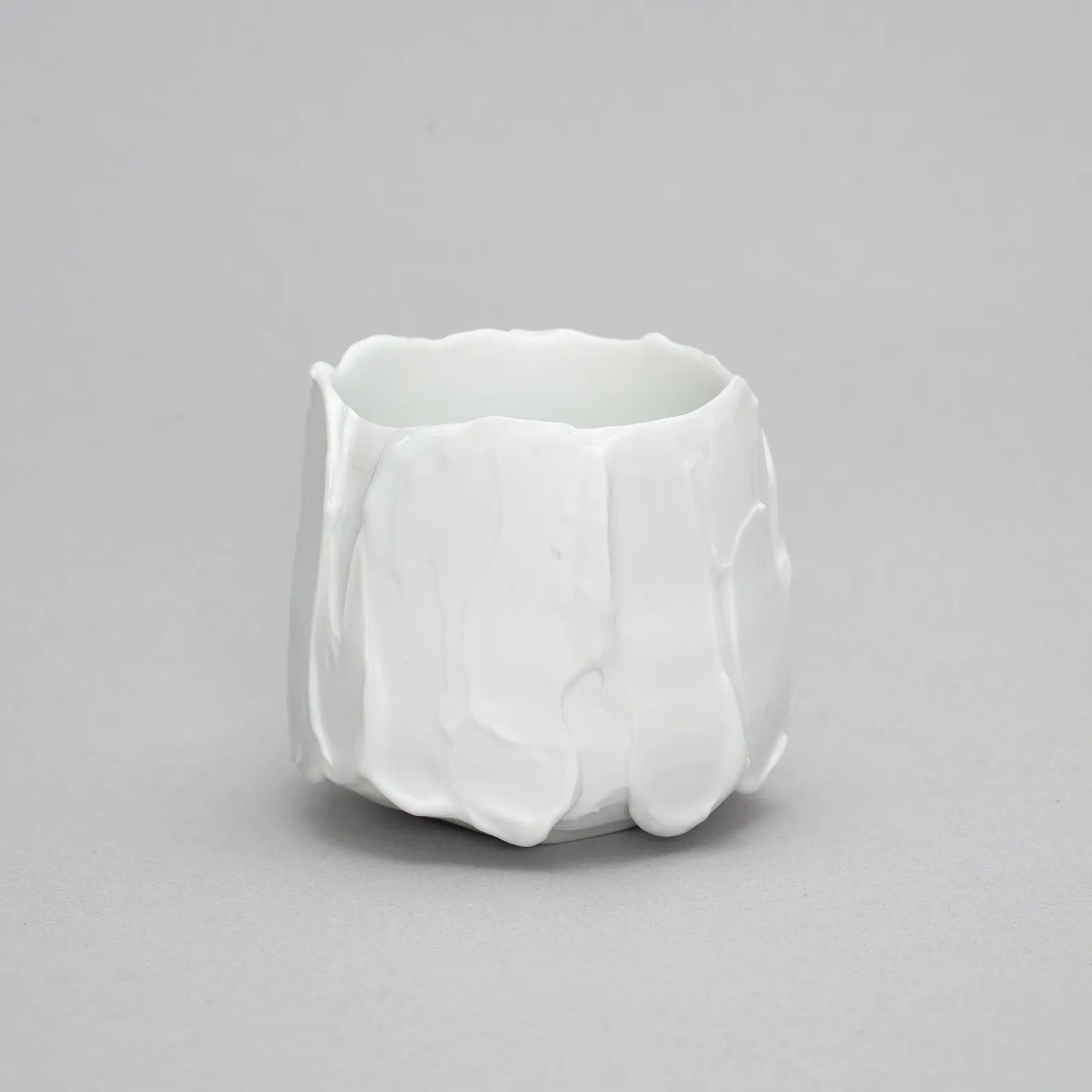 ぐい呑 -纏うカタチ-