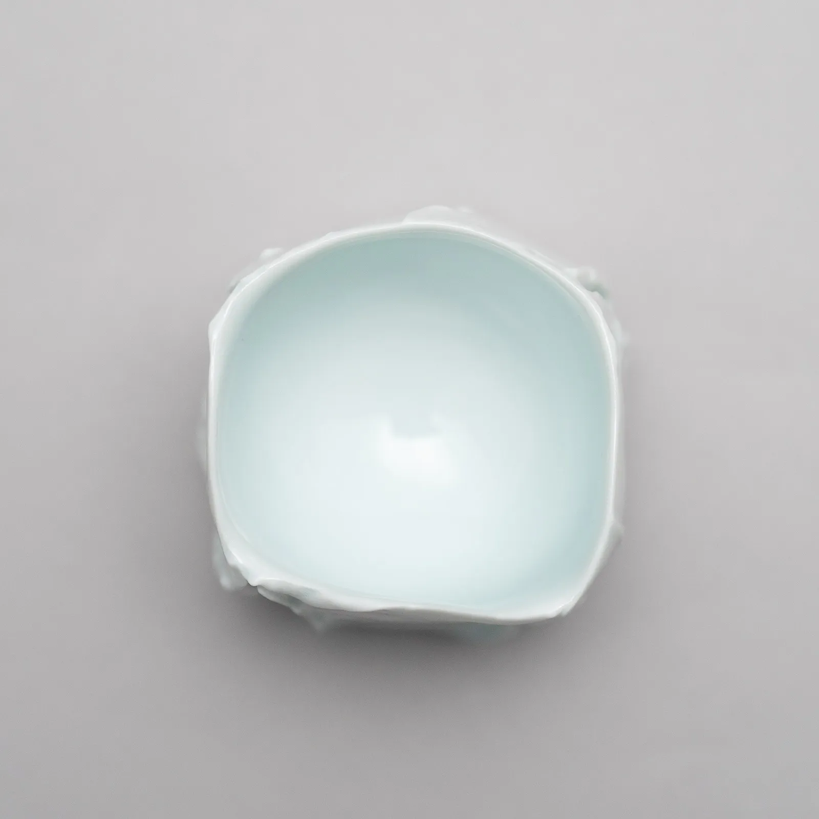 ぐい呑 -纏うカタチ-