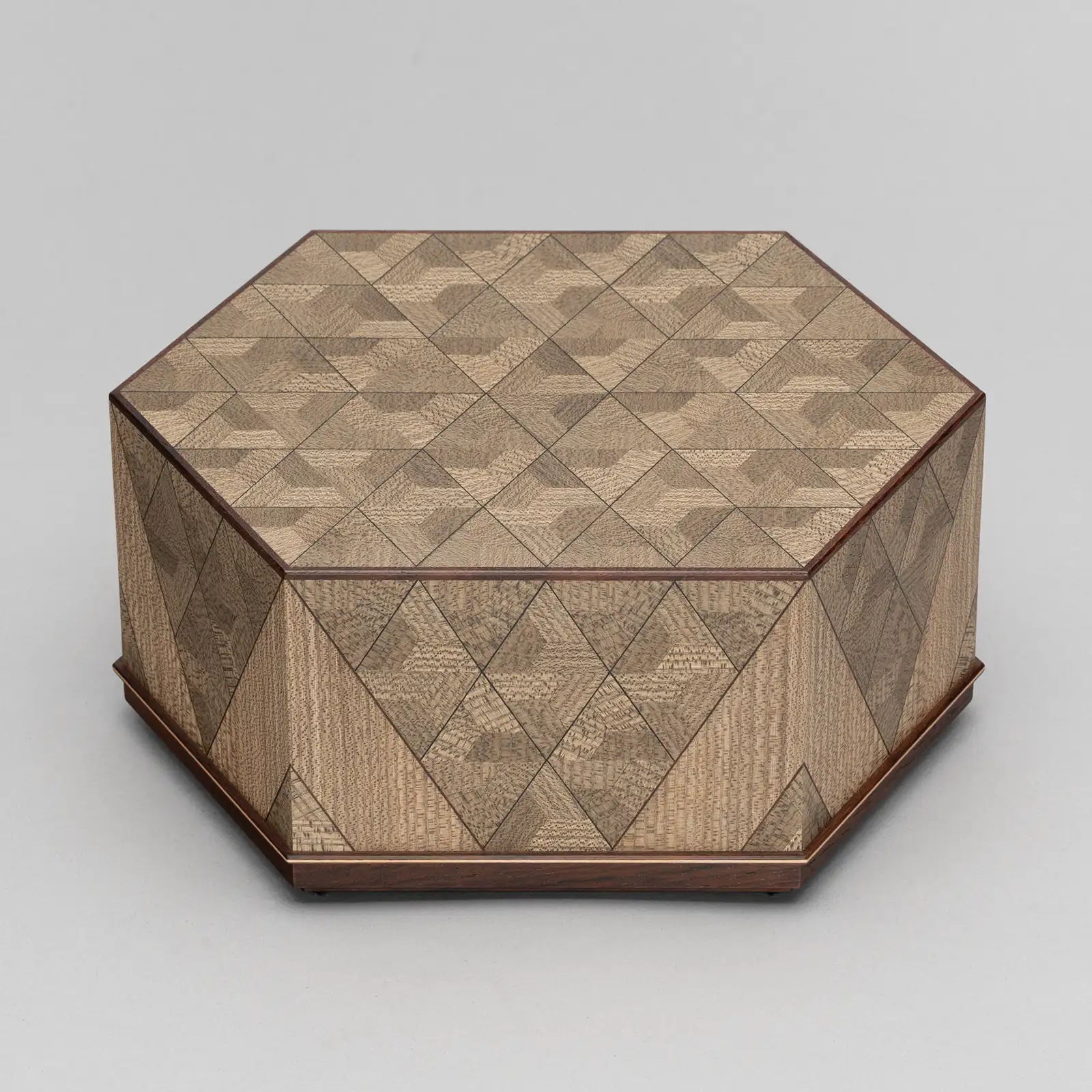 楡木画六角飾箱