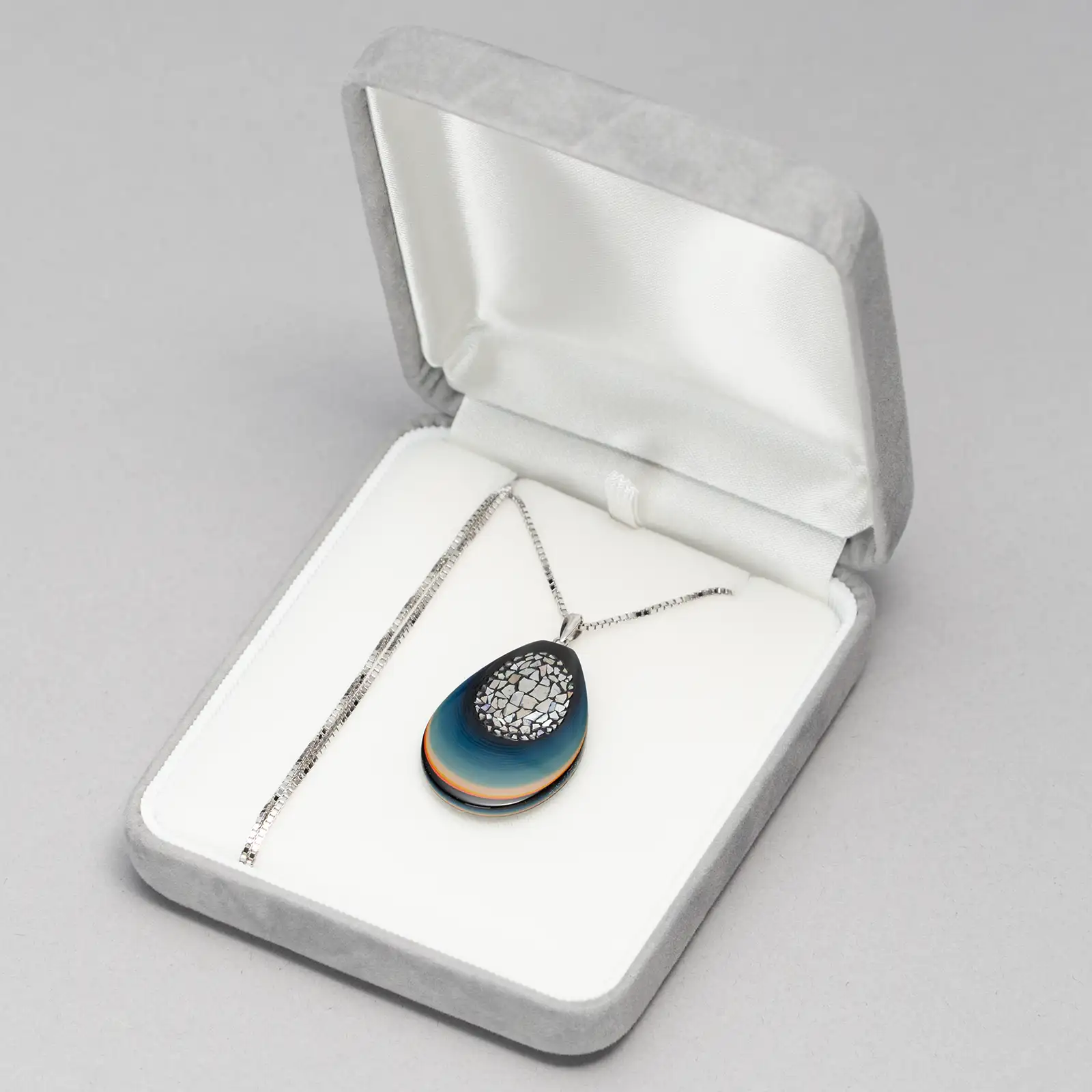 堆漆ペンダント「雫」（小）