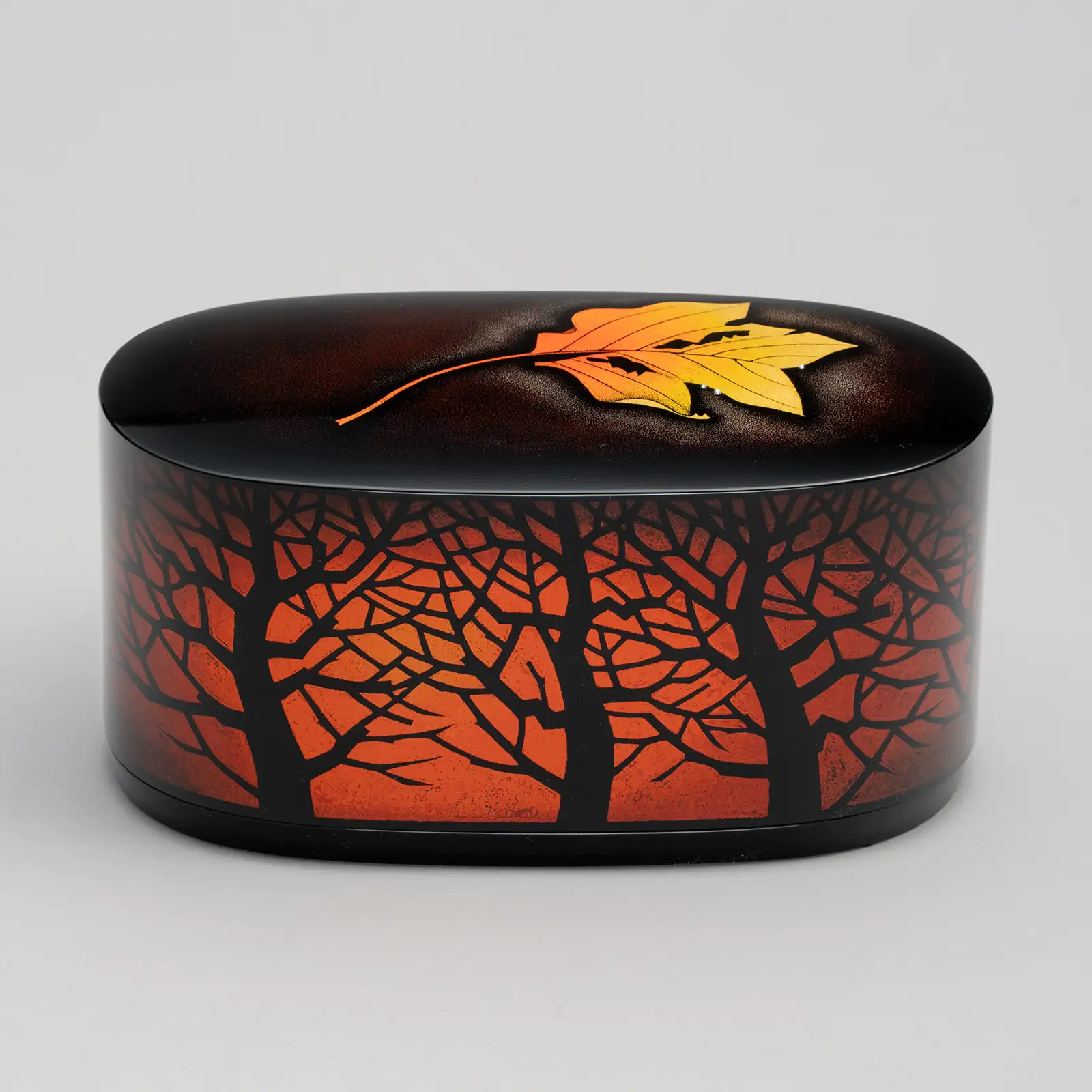 乾漆蒟醬箱「ゆりの木通り」