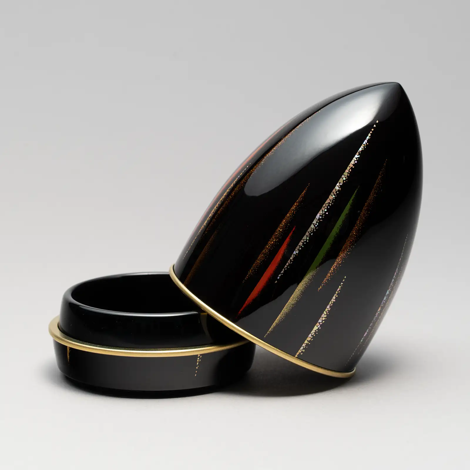 蒔絵合子「木漏陽」