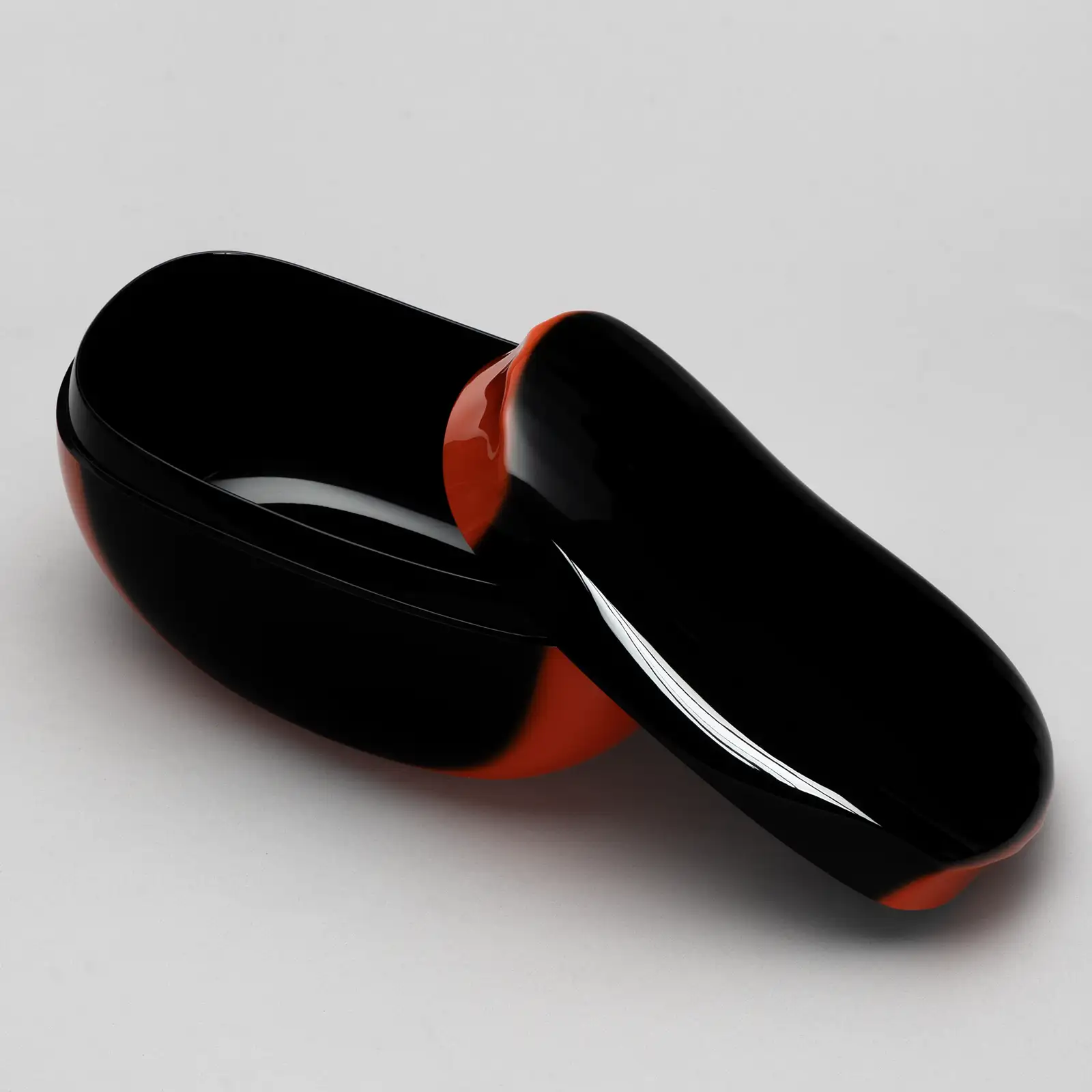 乾漆蓋物「ふたひら」