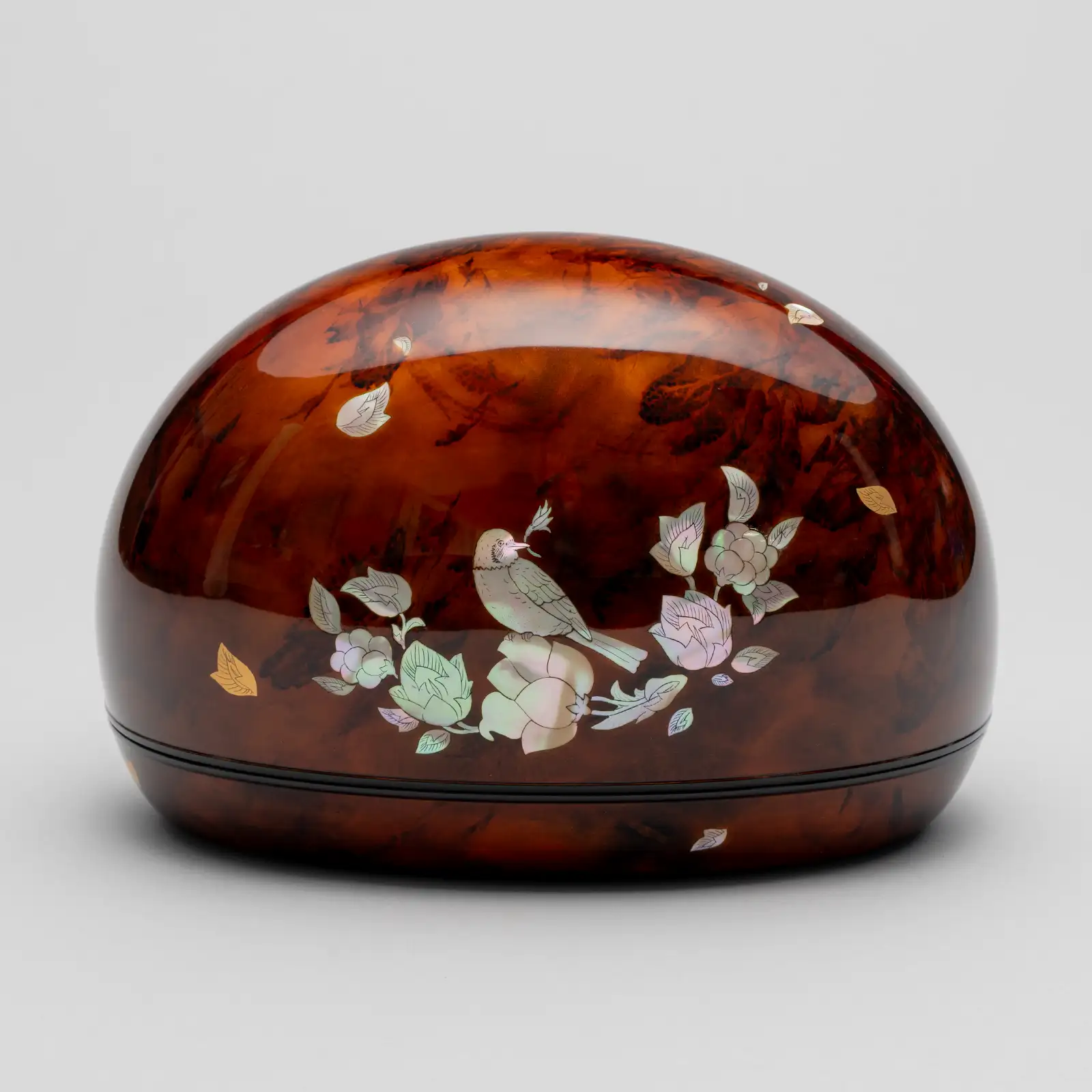 乾漆螺鈿花鳥文漆箱「ロンド」