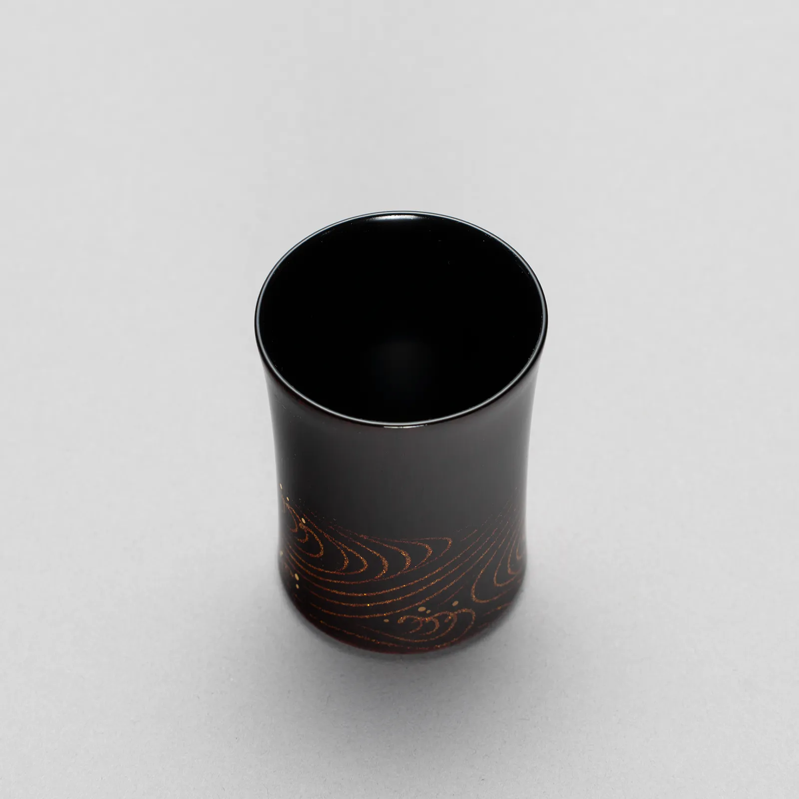波文蒔絵酒器